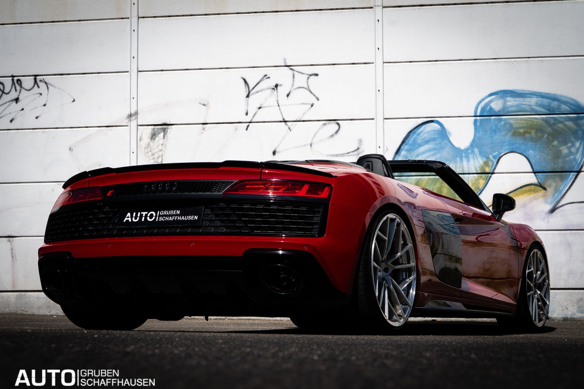 AUDI R8 Spyder RWD S-Tronic-image-26