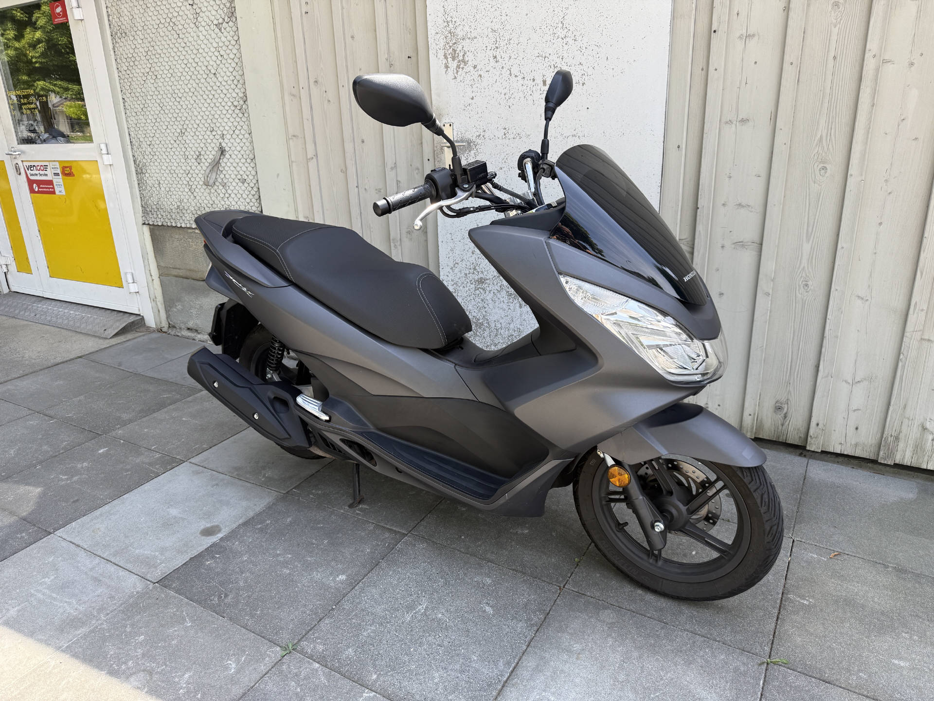 HONDA PCX 125 Stop+Go-image-1
