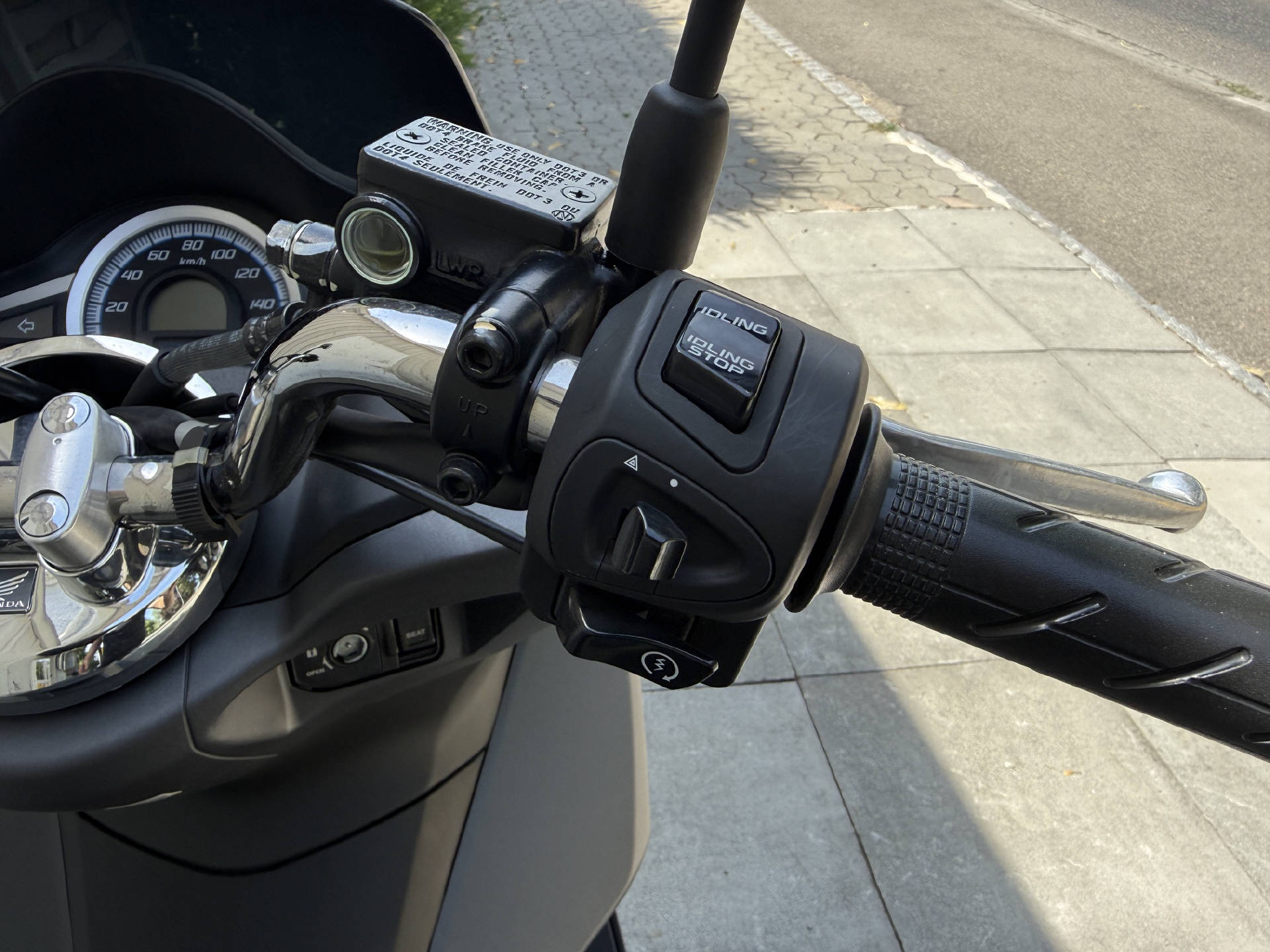 HONDA PCX 125 Stop+Go-image-13