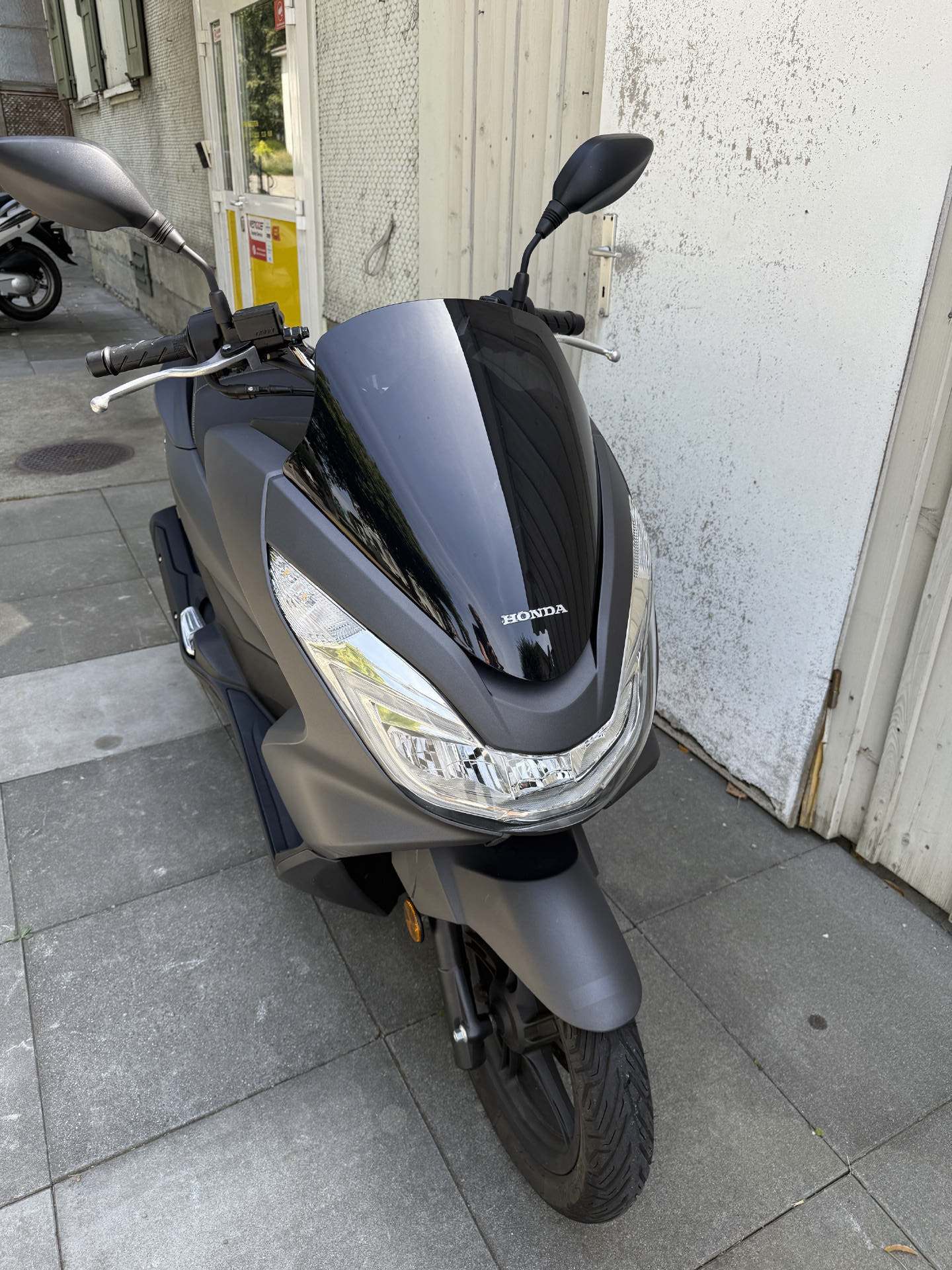 HONDA PCX 125 Stop+Go-image-5