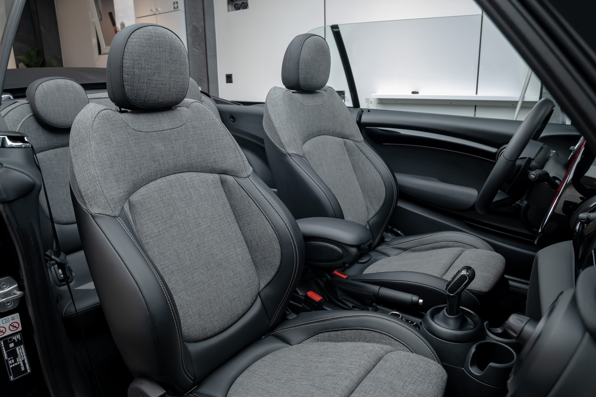 MINI Cooper S Cabriolet DKG-image-9