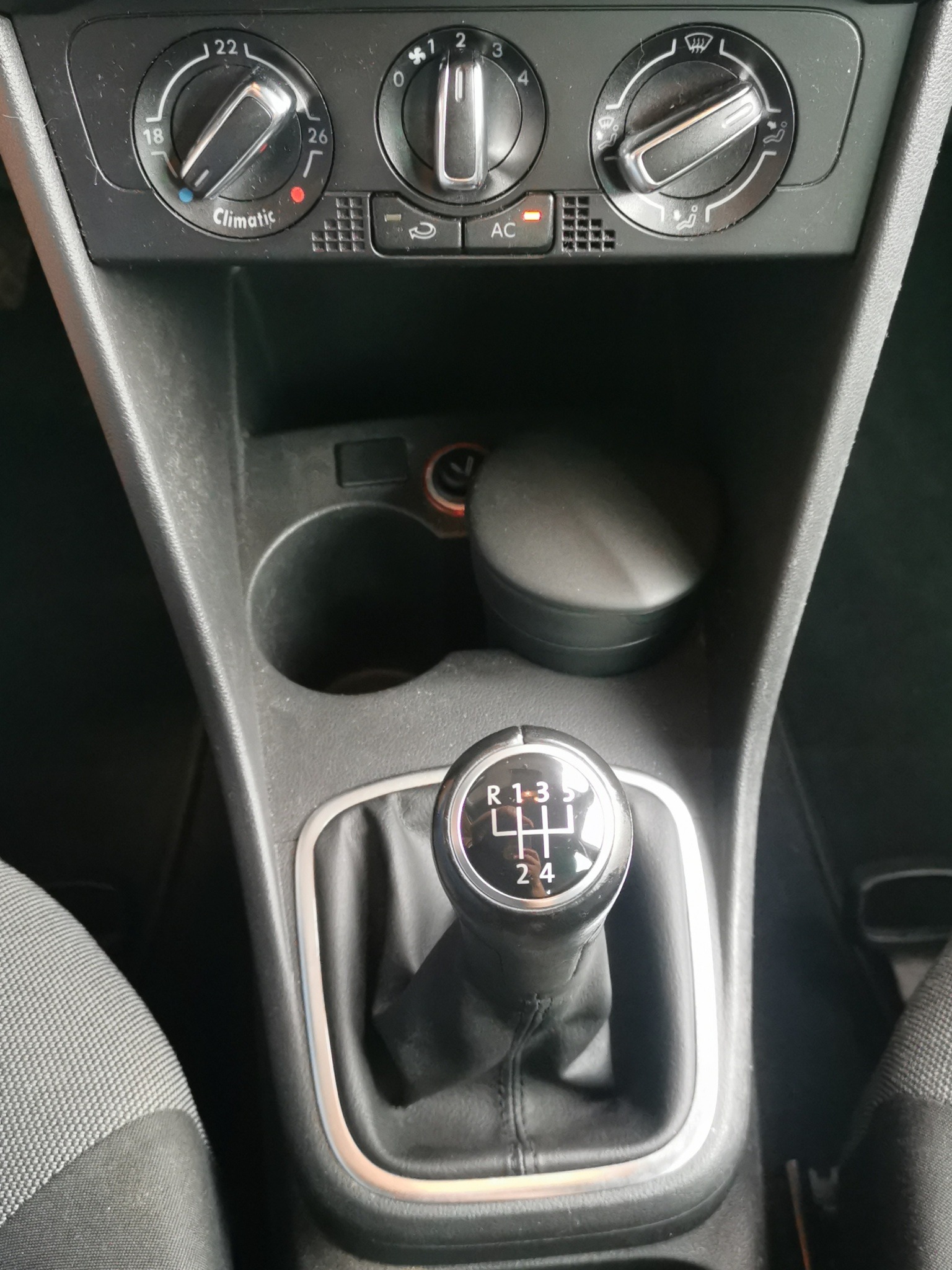 VW Polo 1.4 16V Comfortline-image-18