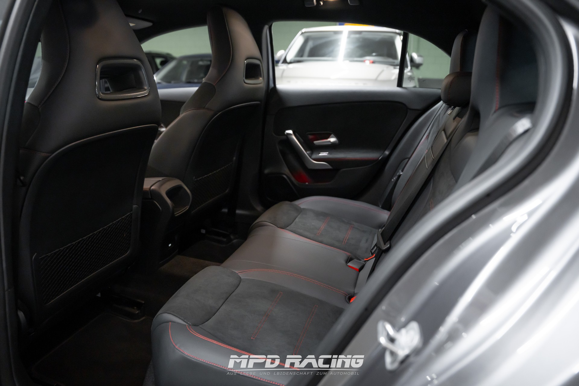 MERCEDES-BENZ A 220 d 8G-DCT-image-30