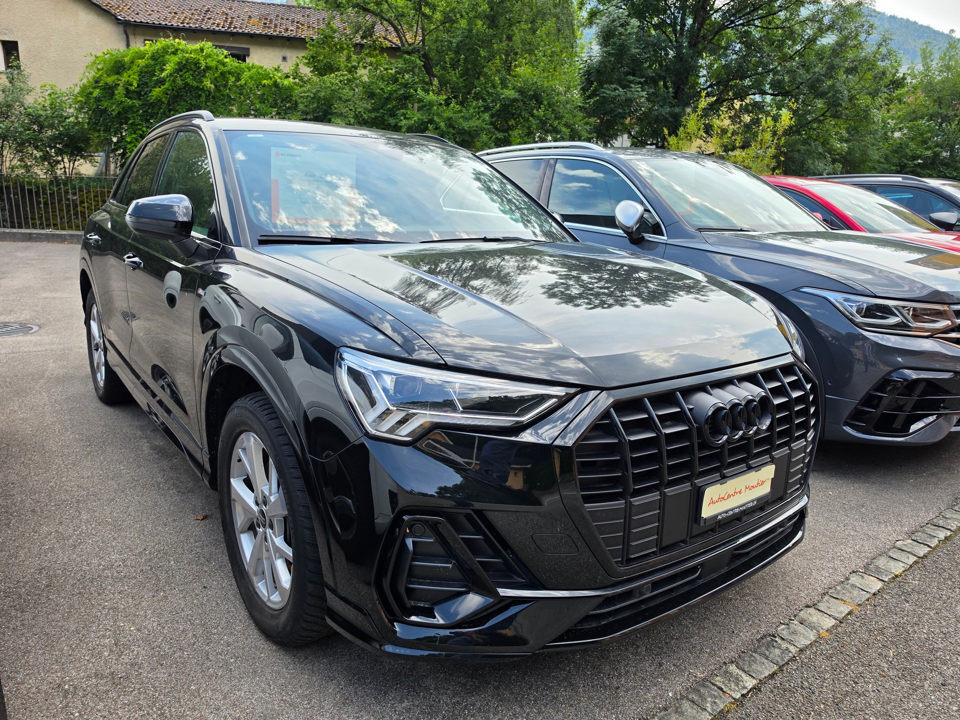 AUDI Q3 45 TFSI quattro S-tronic-image-0