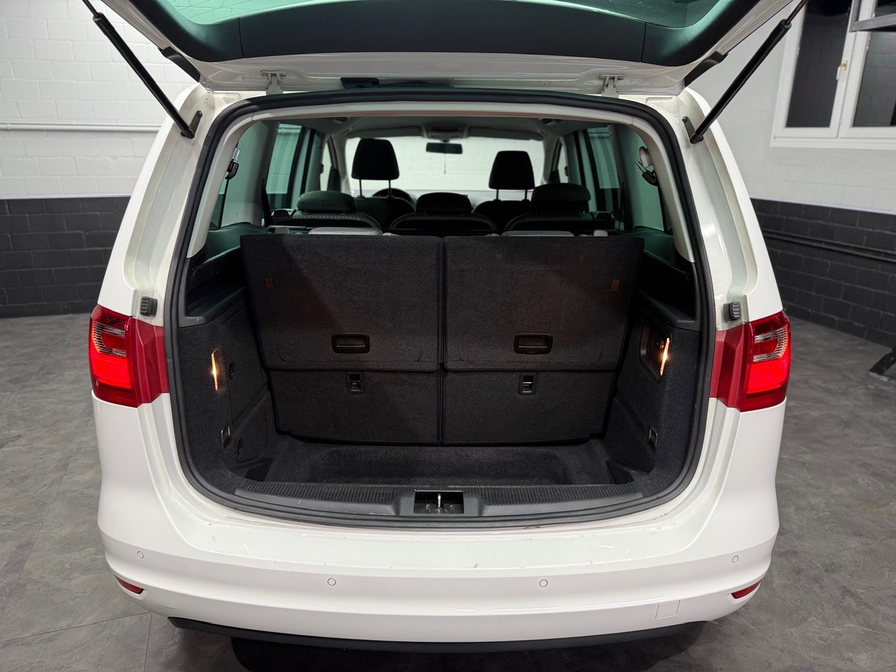 SEAT Alhambra 2.0 TDI Style Viva | 7.Plätzer | TDI sehr sparsam | CH-Auto-image-16