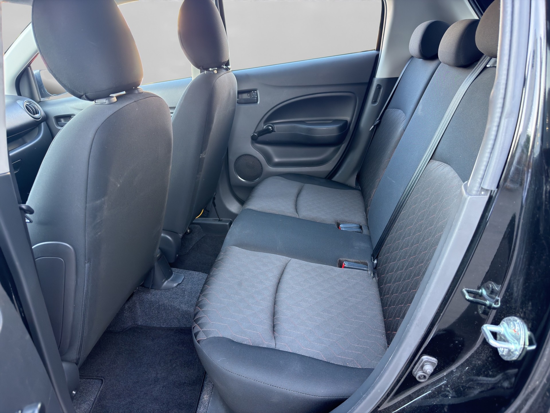 MITSUBISHI Space Star 1.0 Entry-image-11
