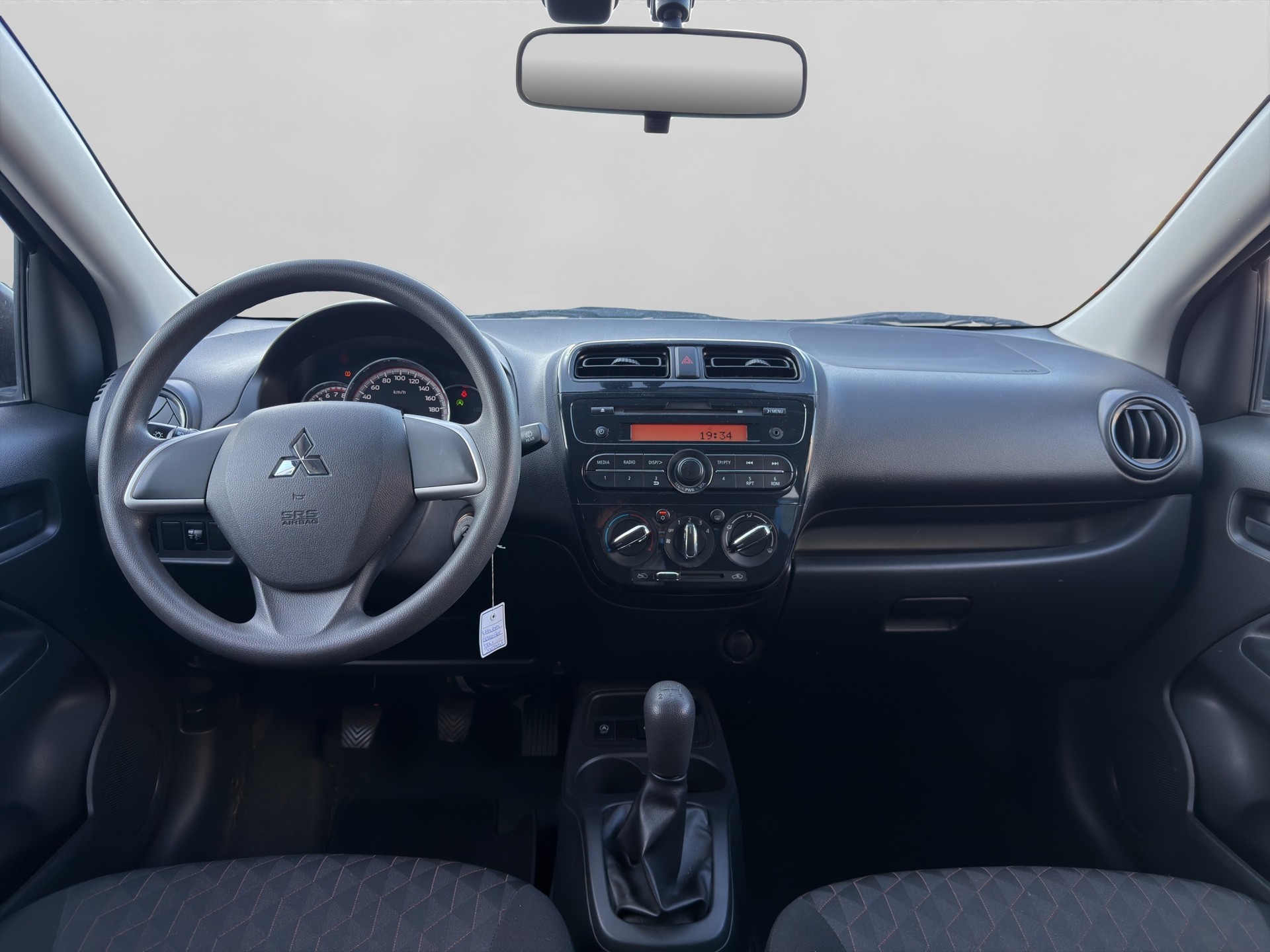 MITSUBISHI Space Star 1.0 Entry-image-8