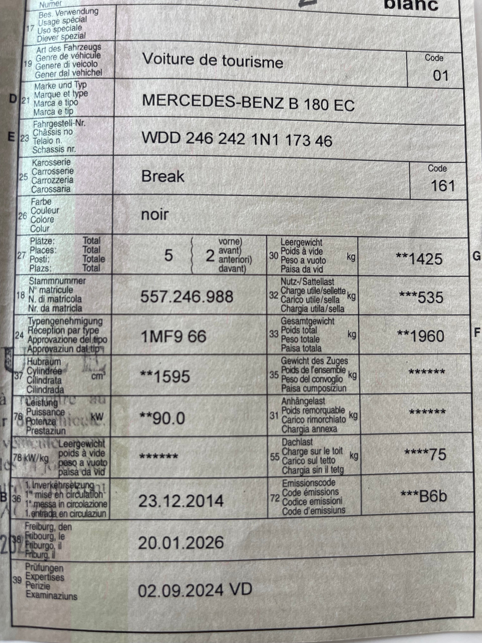 MERCEDES-BENZ B 180 AMG Line 7G-DCT-image-10