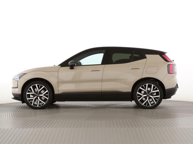 VOLVO EX30 E60 Twin Ultra Performance AWD-image-3