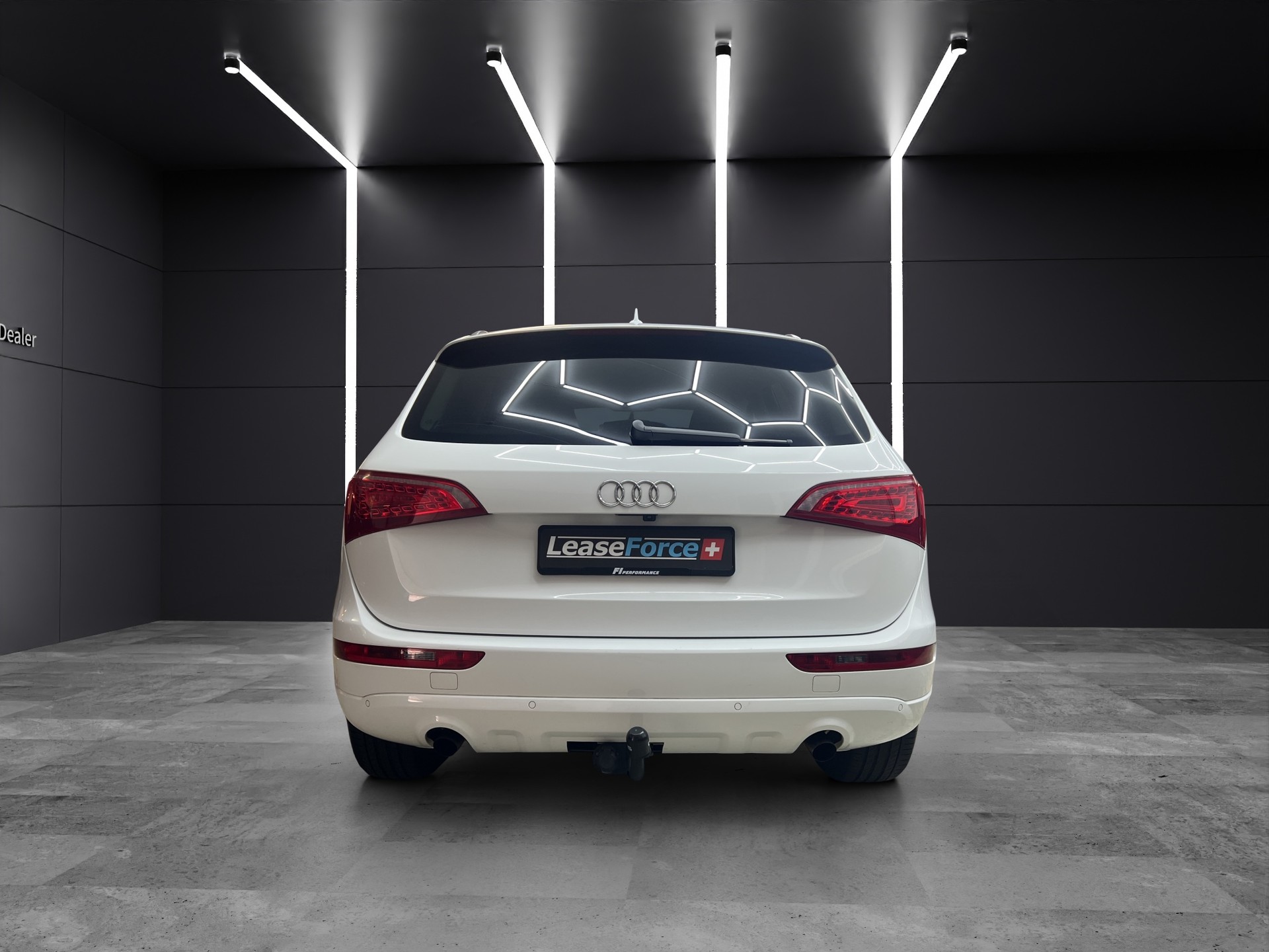 AUDI Q5 2.0 TFSI quattro S-tronic-image-5