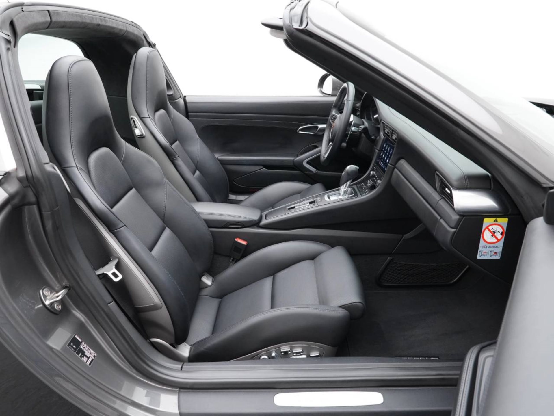 PORSCHE 911 Targa 4S-image-25