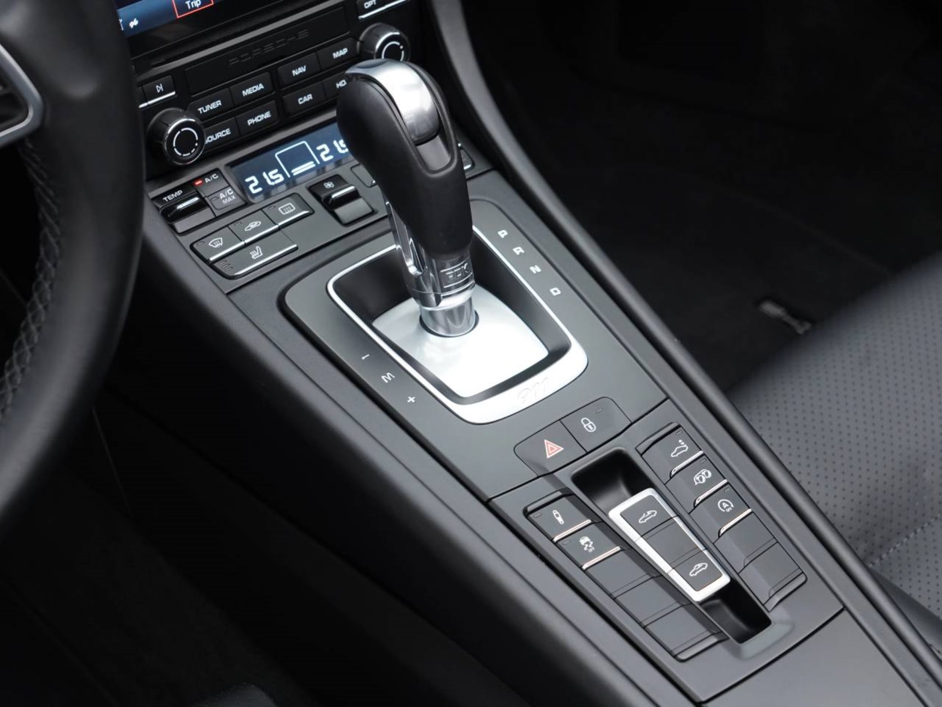 PORSCHE 911 Targa 4S-image-19