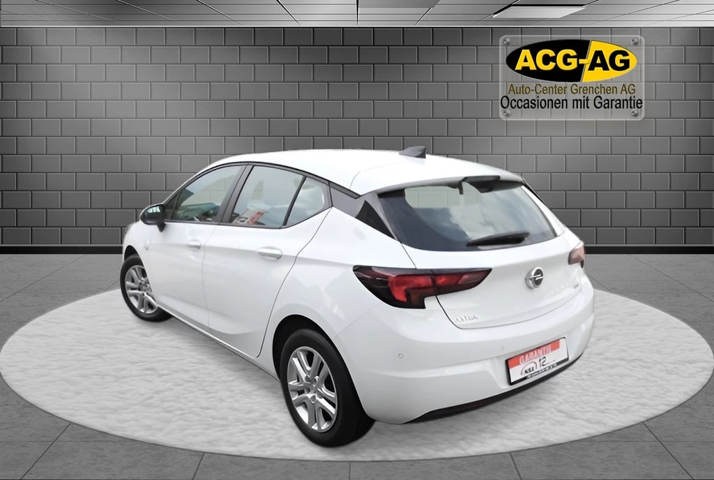 OPEL Astra 1.6 CDTi ecoF Enjoy Automatic ** Gr.Navi * PDC ** Abstandsregelsystem ** Ab MFK & Service **-image-2