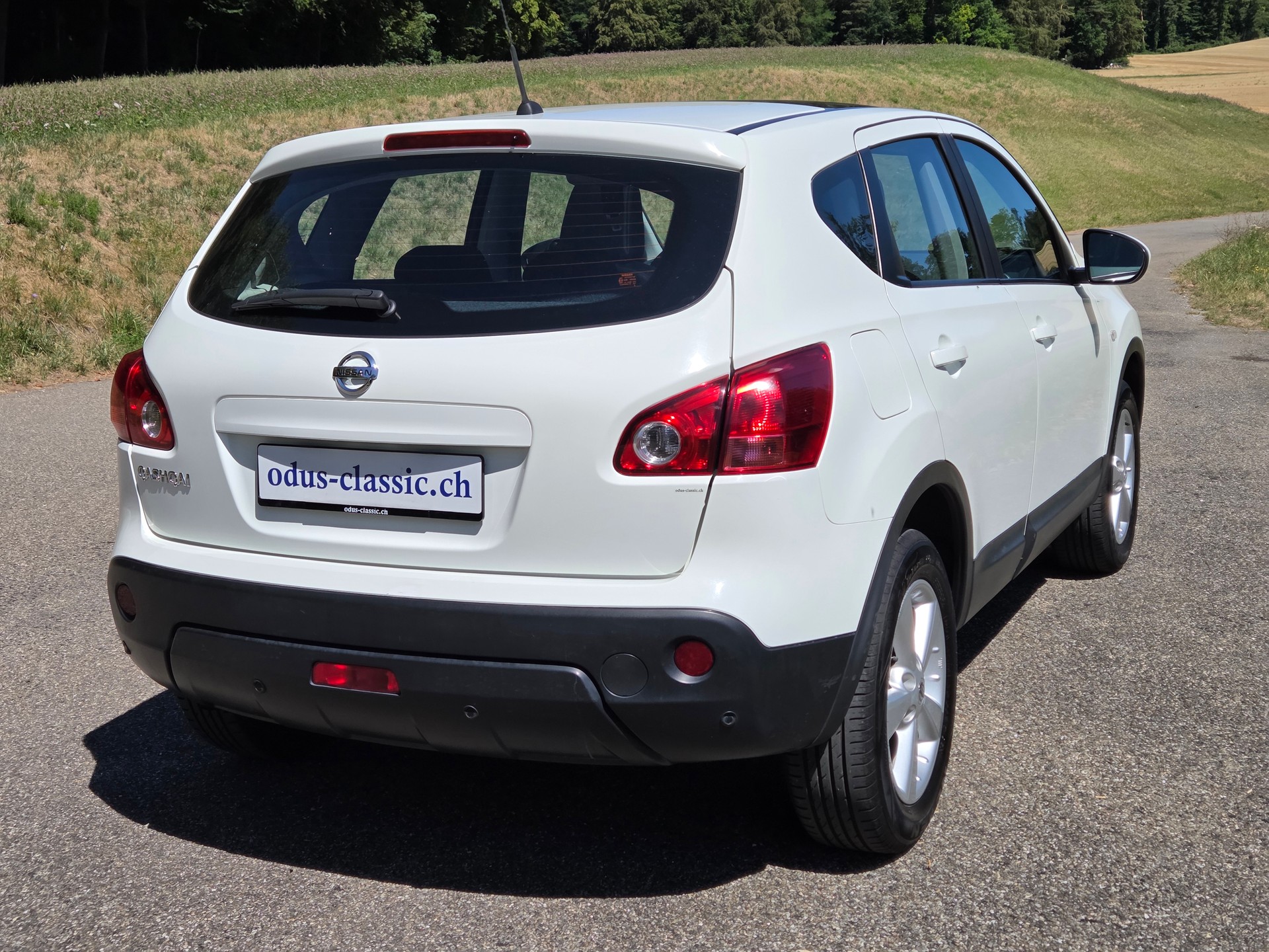 NISSAN Qashqai 2.0 4WD tekna-image-3