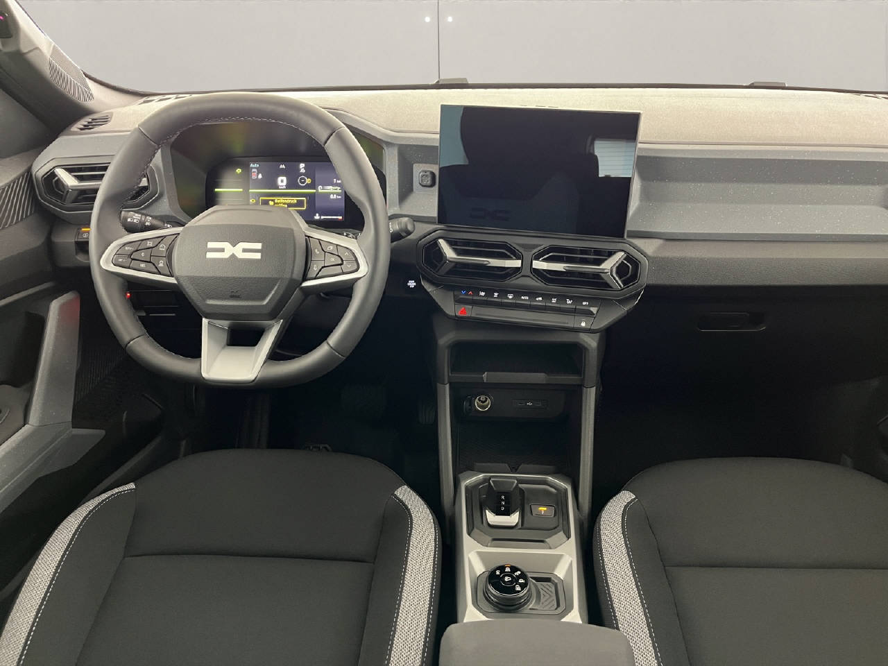 DACIA Duster 1.2 Hybrid Journey 4WD-image-8