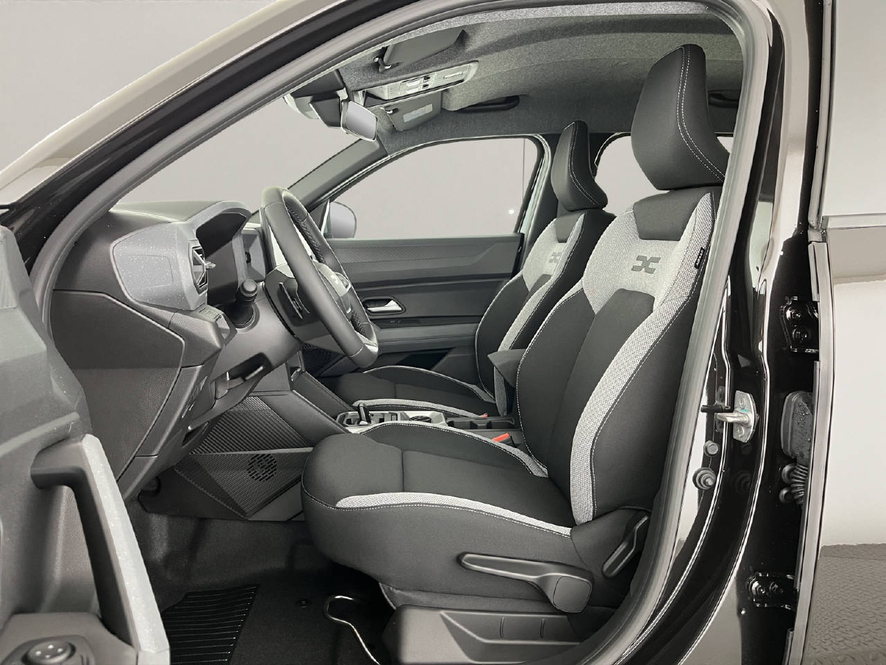 DACIA Duster 1.2 Hybrid Journey 4WD-image-7