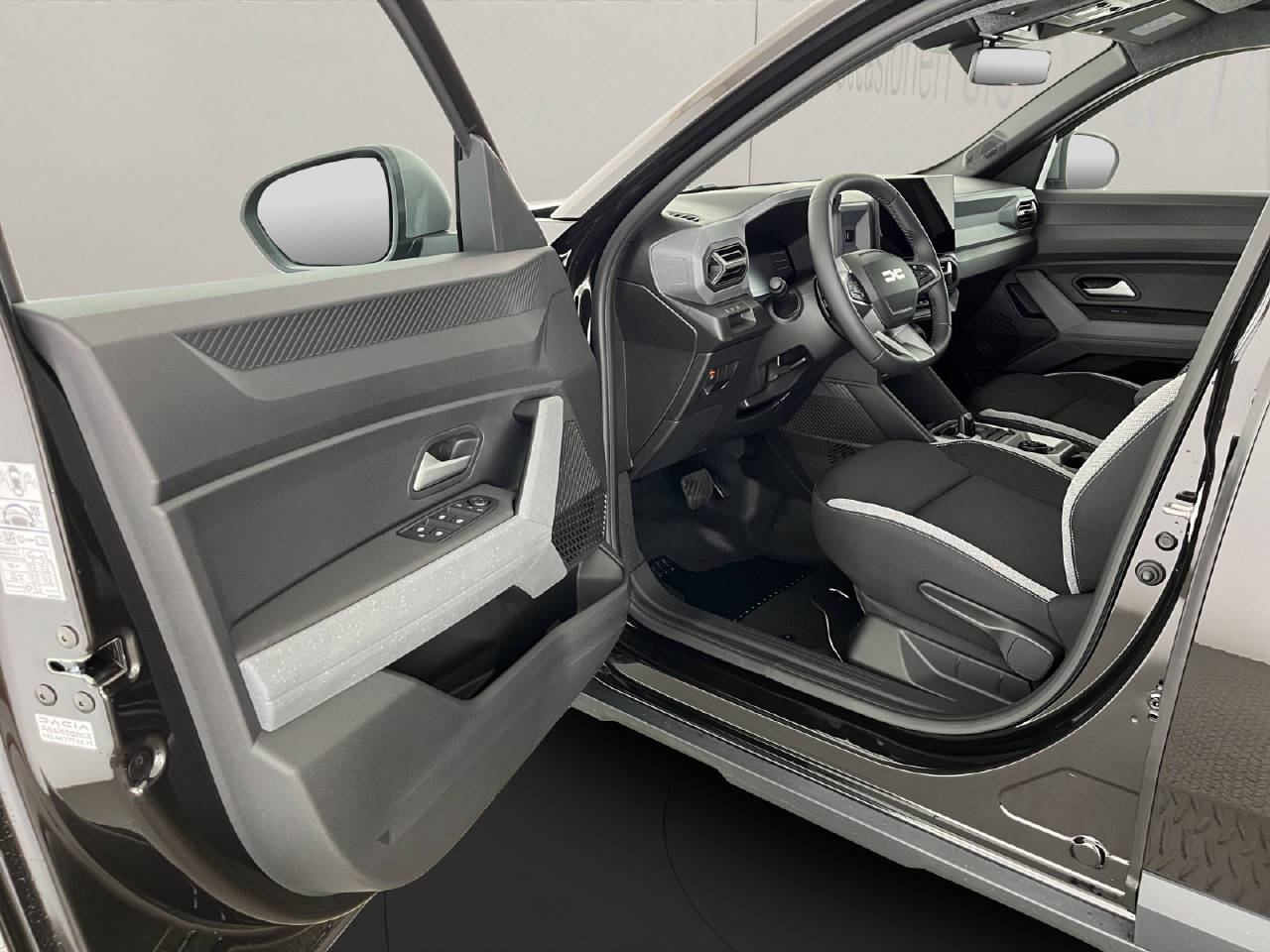 DACIA Duster 1.2 Hybrid Journey 4WD-image-6