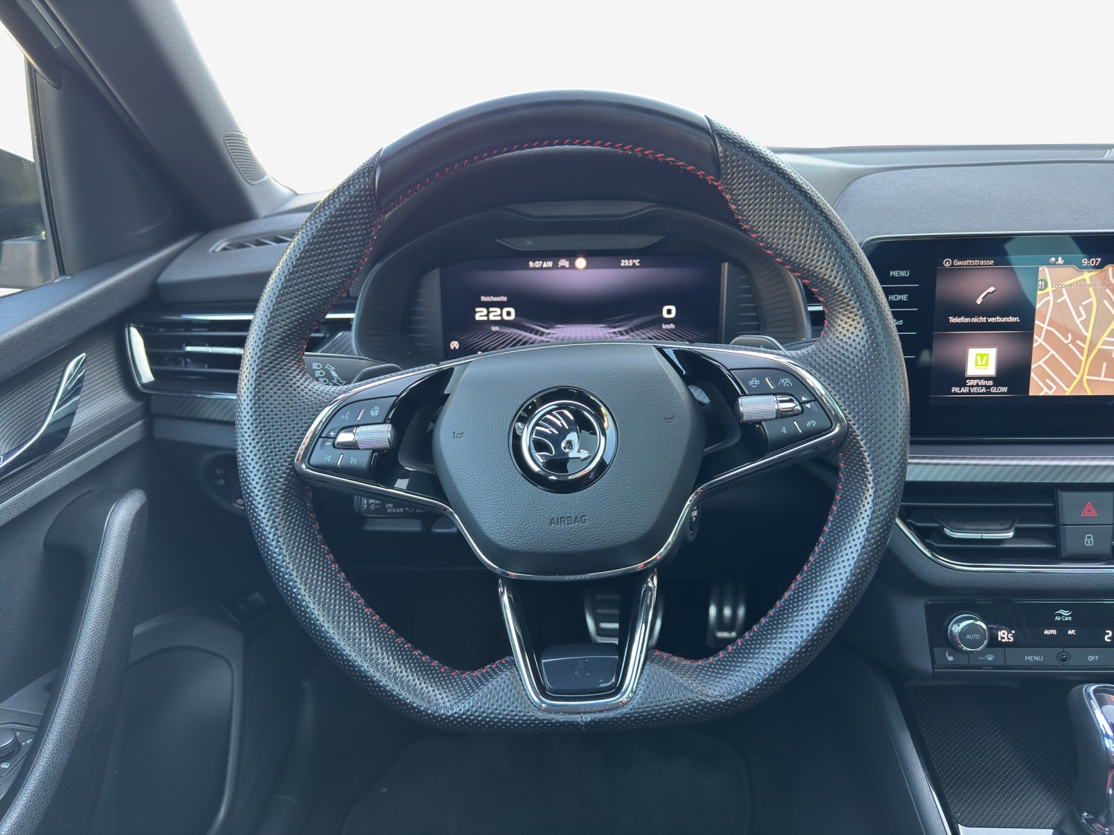 SKODA Kamiq 1.5 TSI ACT Monte Carlo DSG-image-9