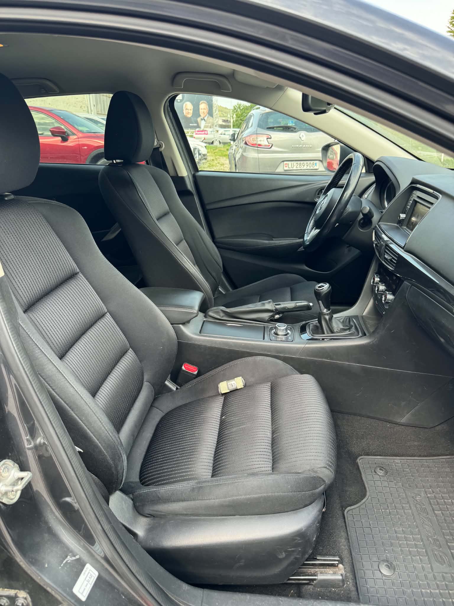 MAZDA 6 Sportwagon 2.2 D 16V Ambition-image-8