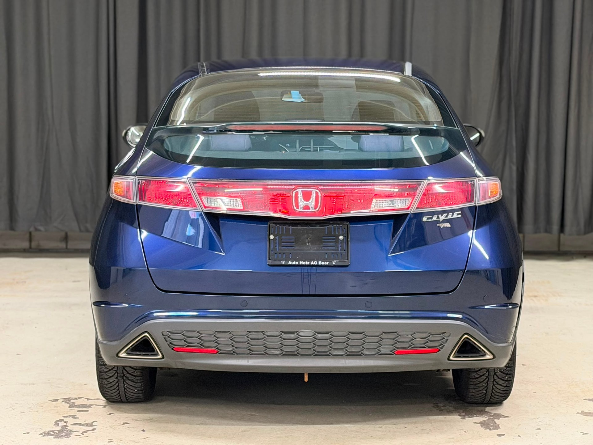 HONDA Civic 1.8i Comfort-image-5
