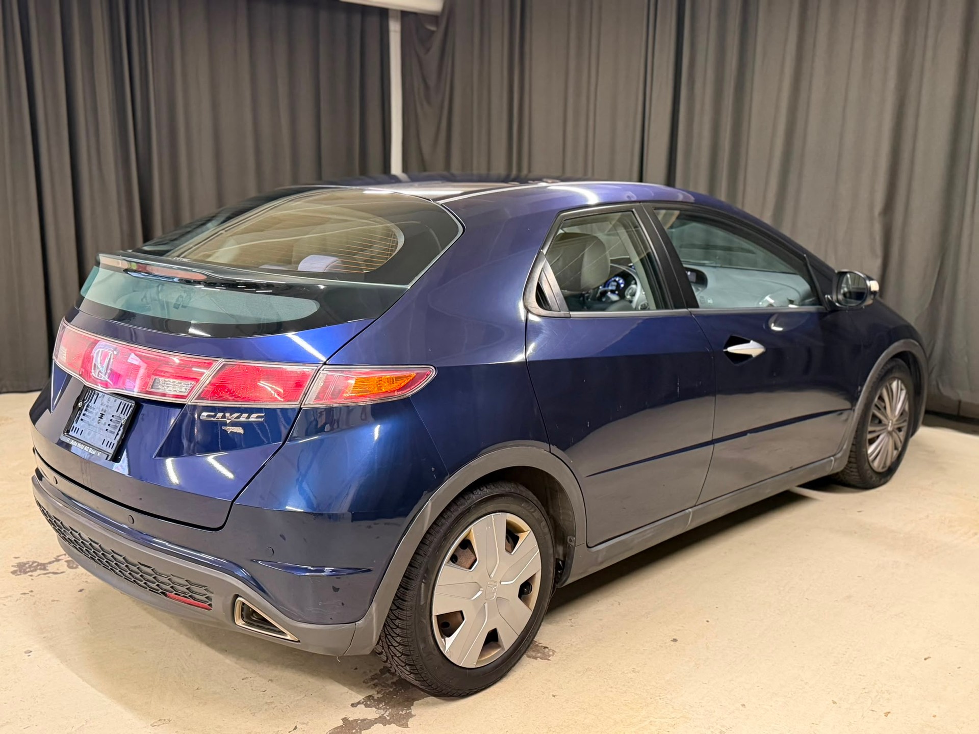 HONDA Civic 1.8i Comfort-image-3