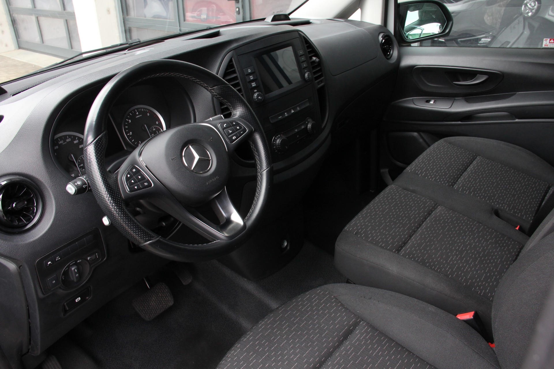 MERCEDES-BENZ Vito 116 CDI Extralang 9G-Tronic Base **NAVI** **RÜCKFAHRKAMERA** **SITZHEIZUNG** **TEMPOMAT** **KLIMA** °°SOFORT-LIEFERBAR°°-image-10
