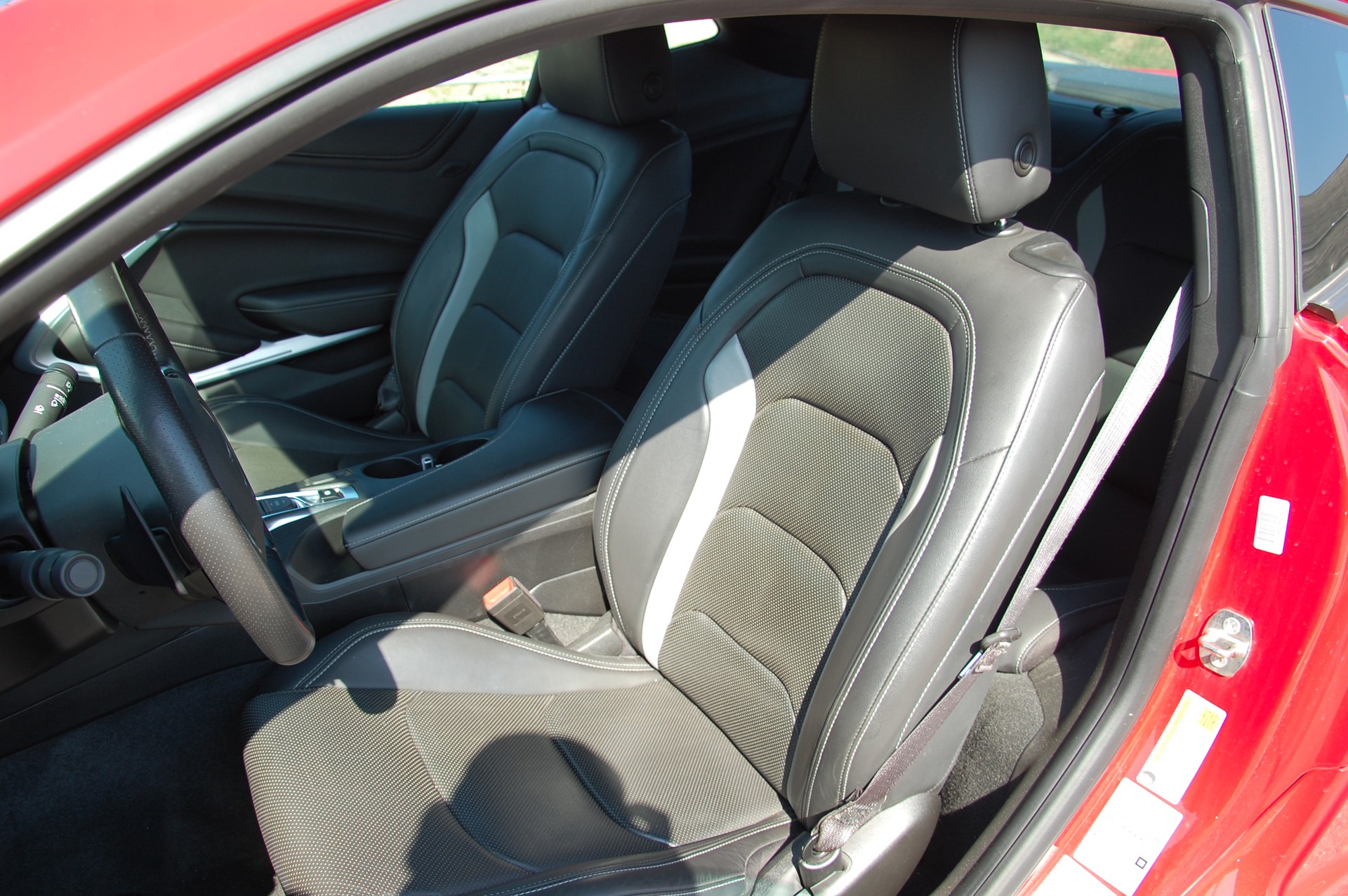 CHEVROLET Camaro 6.2 Coupé Automatic-image-12