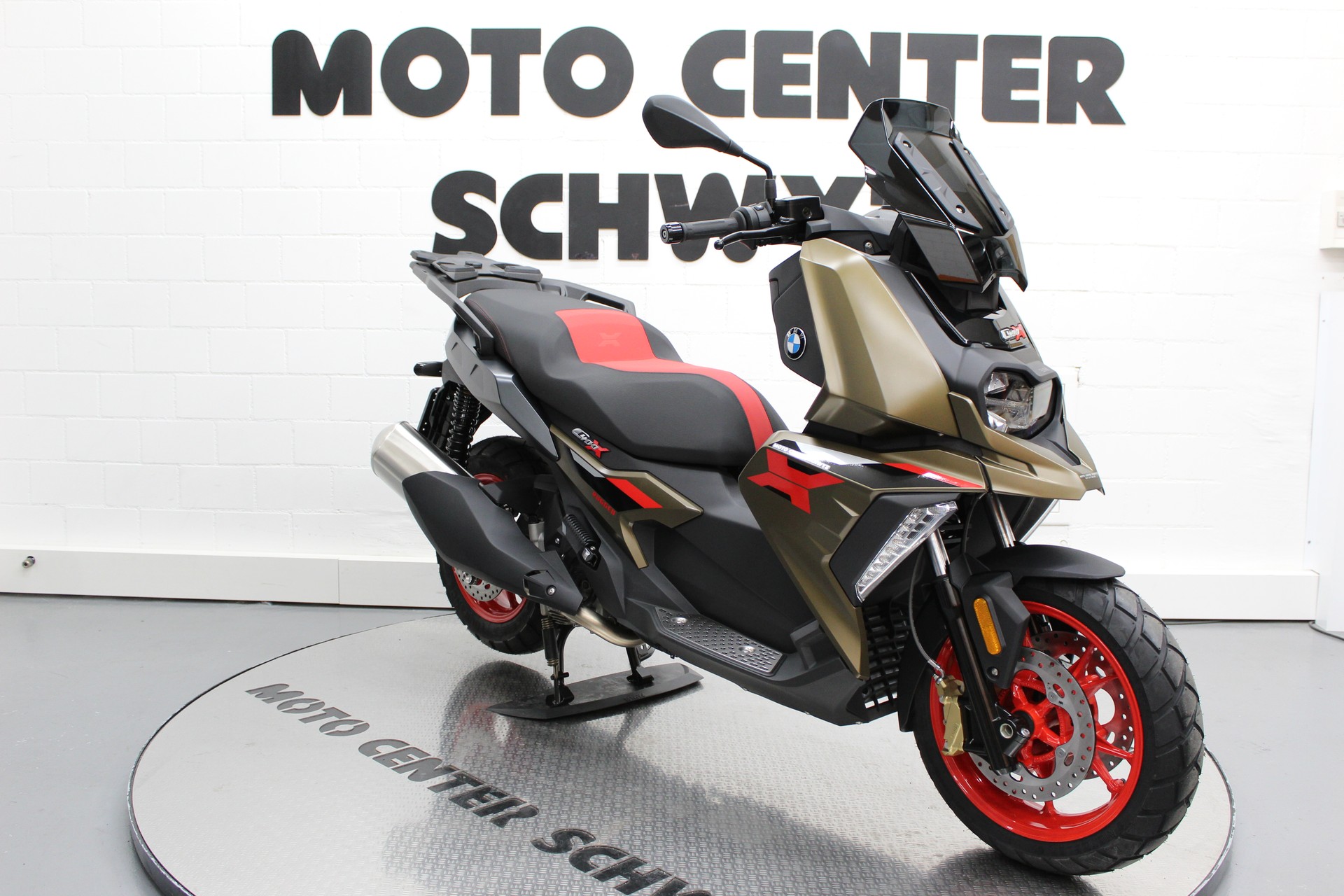 BMW C 400 X ABS-showroom-element-1