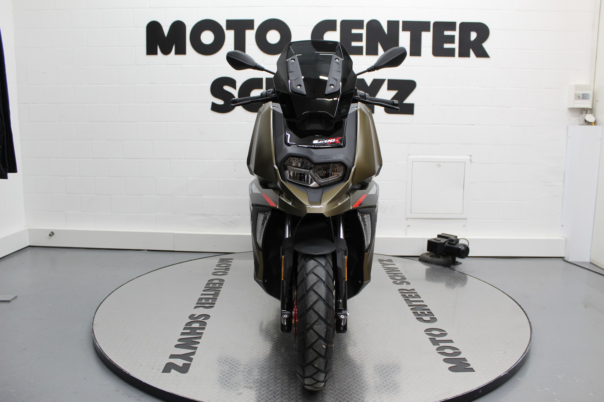 BMW C 400 X ABS-showroom-element-2