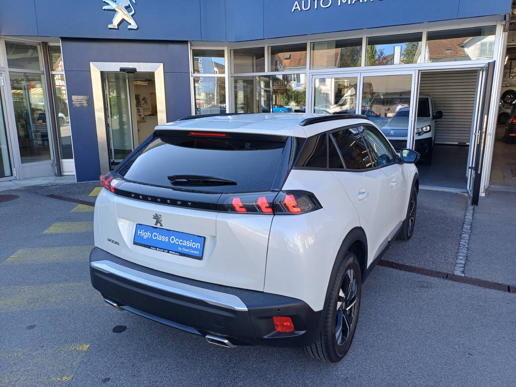 PEUGEOT 2008 1.2 PureTech 130 Allure Pack-image-2