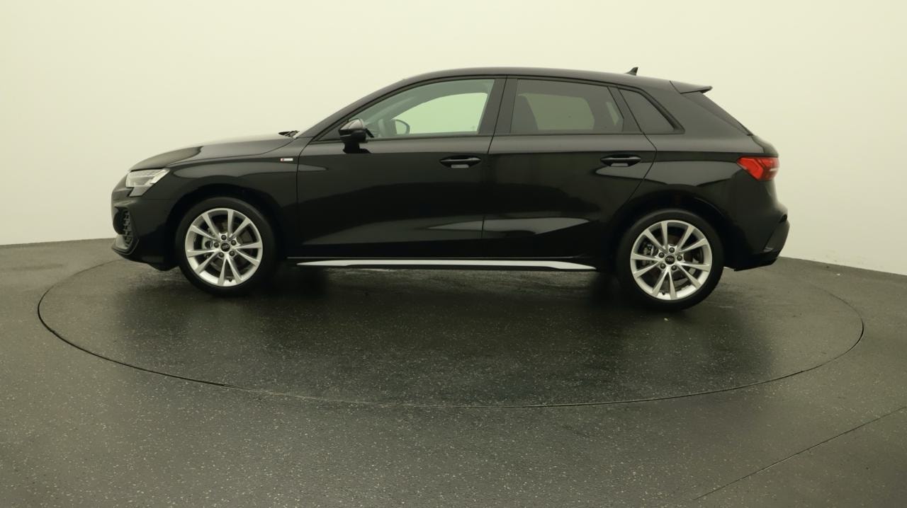 AUDI A3 Sportback 35 TFSI S line S-tronic-image-1