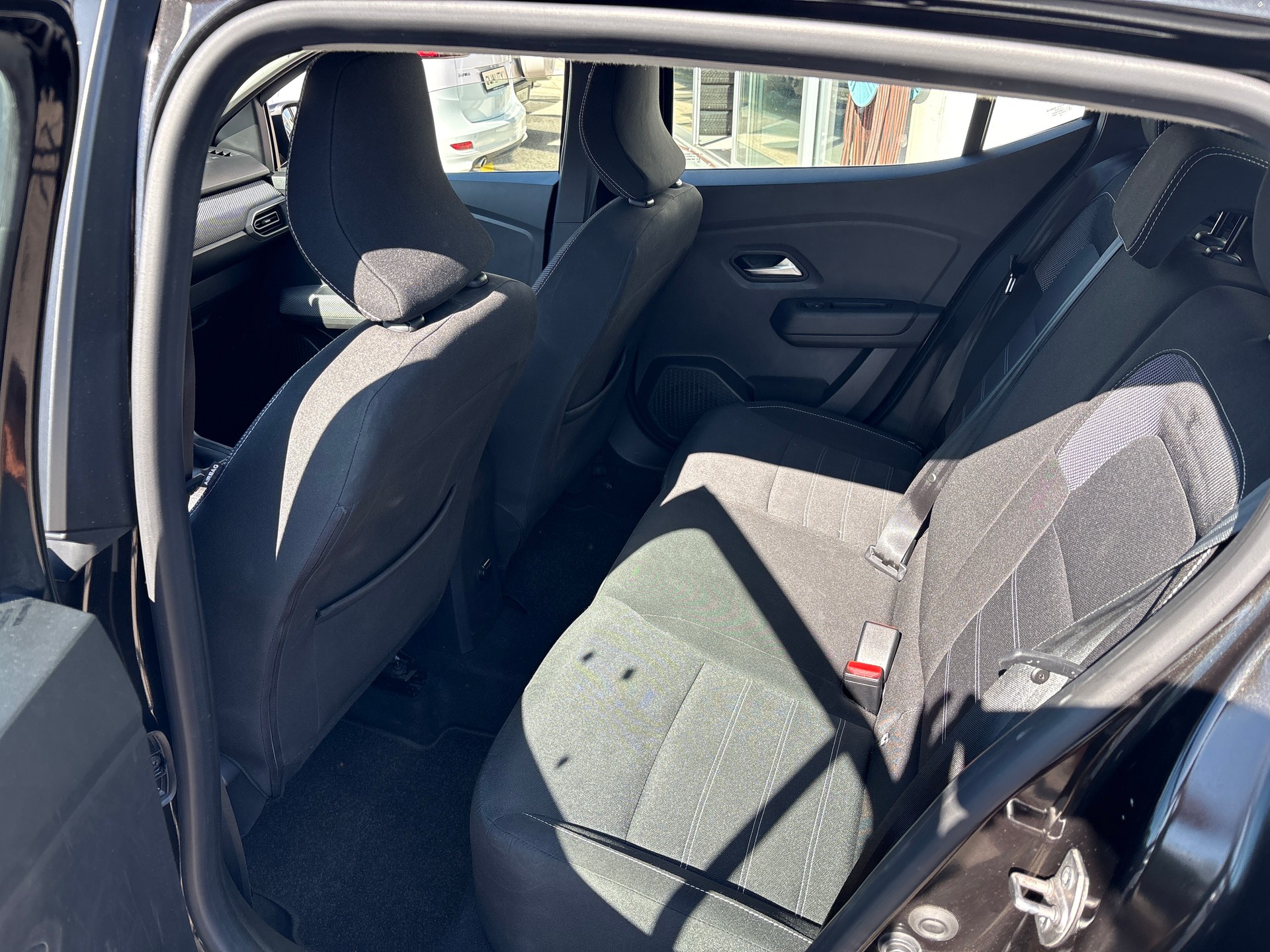 DACIA Sandero TCe 90 Expression CVT-image-8