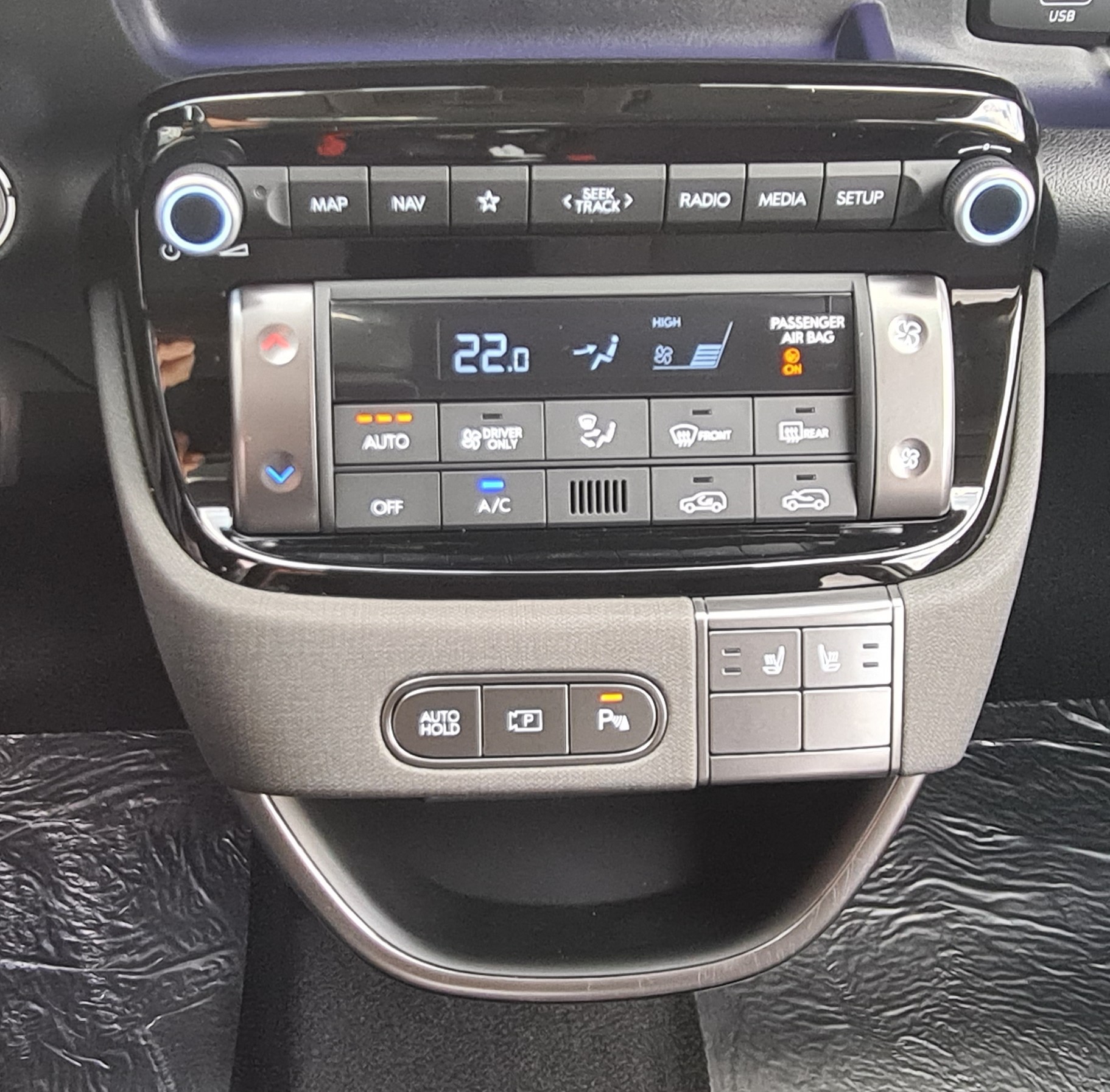 HYUNDAI Inster 49kWh Vertex-image-17