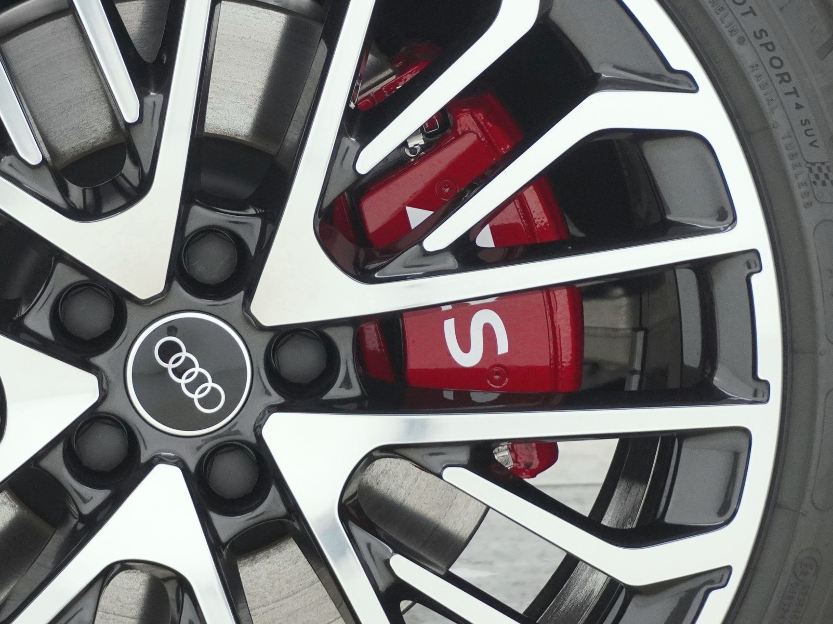 AUDI SQ5 SUV 3.0 V6 TFSI quattro S-Tronic-image-3