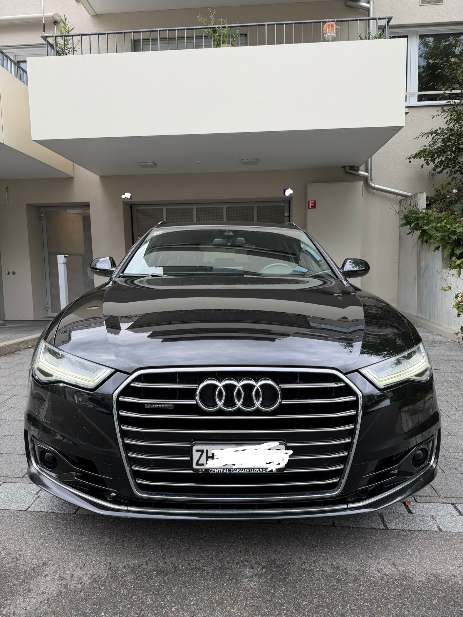AUDI 3.0 V6 TDI 272 quattro S-Tr. Apple CarPlay 8-fach bereift-image-0
