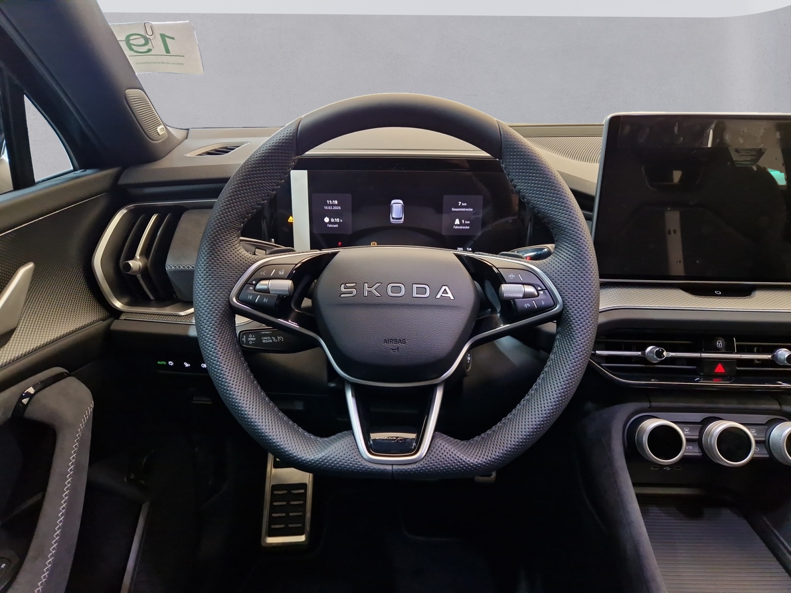 SKODA Kodiaq 1.5 TSI PHEV Sportline-image-10