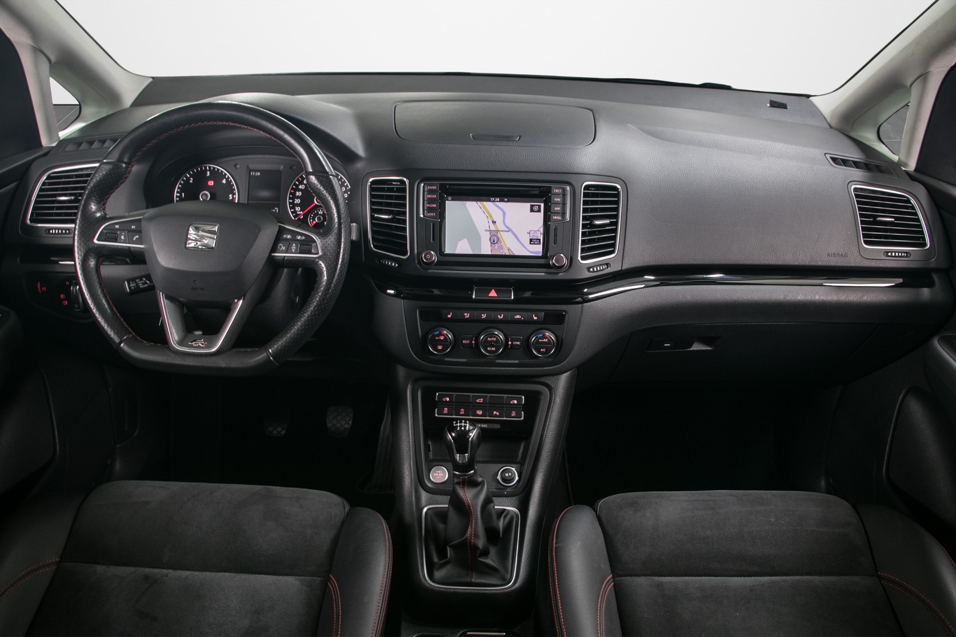 SEAT Alhambra 2.0 TDI FR Line 4Drive-showroom-element-3
