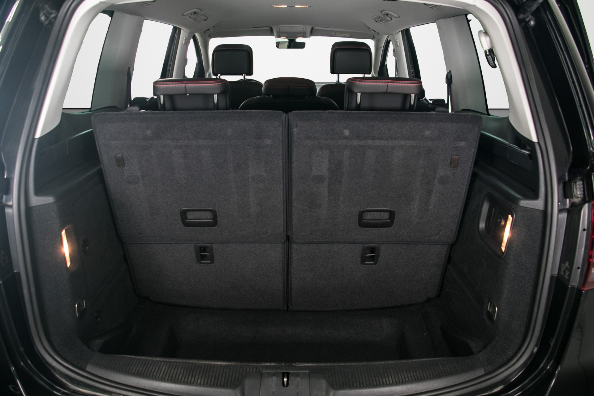 SEAT Alhambra 2.0 TDI FR Line 4Drive-image-15