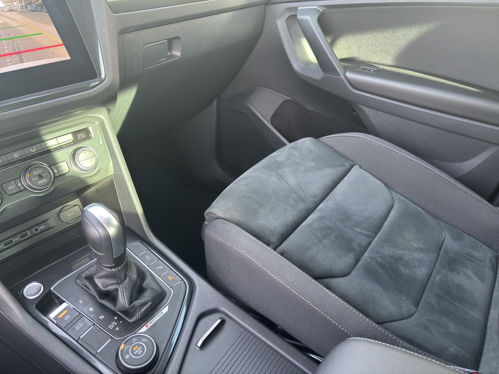 VW Tiguan 2.0 TSI Highline DSG-image-10