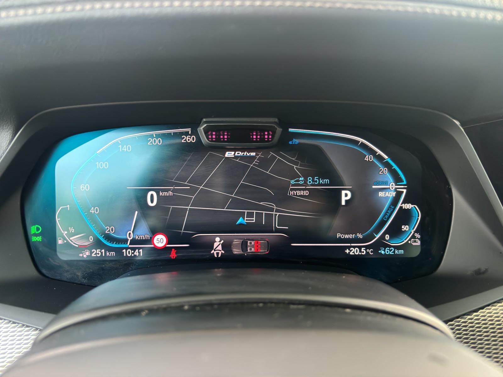 BMW X5 45e xDrive SAG-image-11