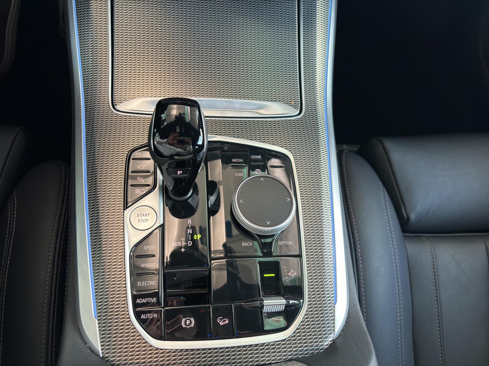 BMW X5 45e xDrive SAG-image-15