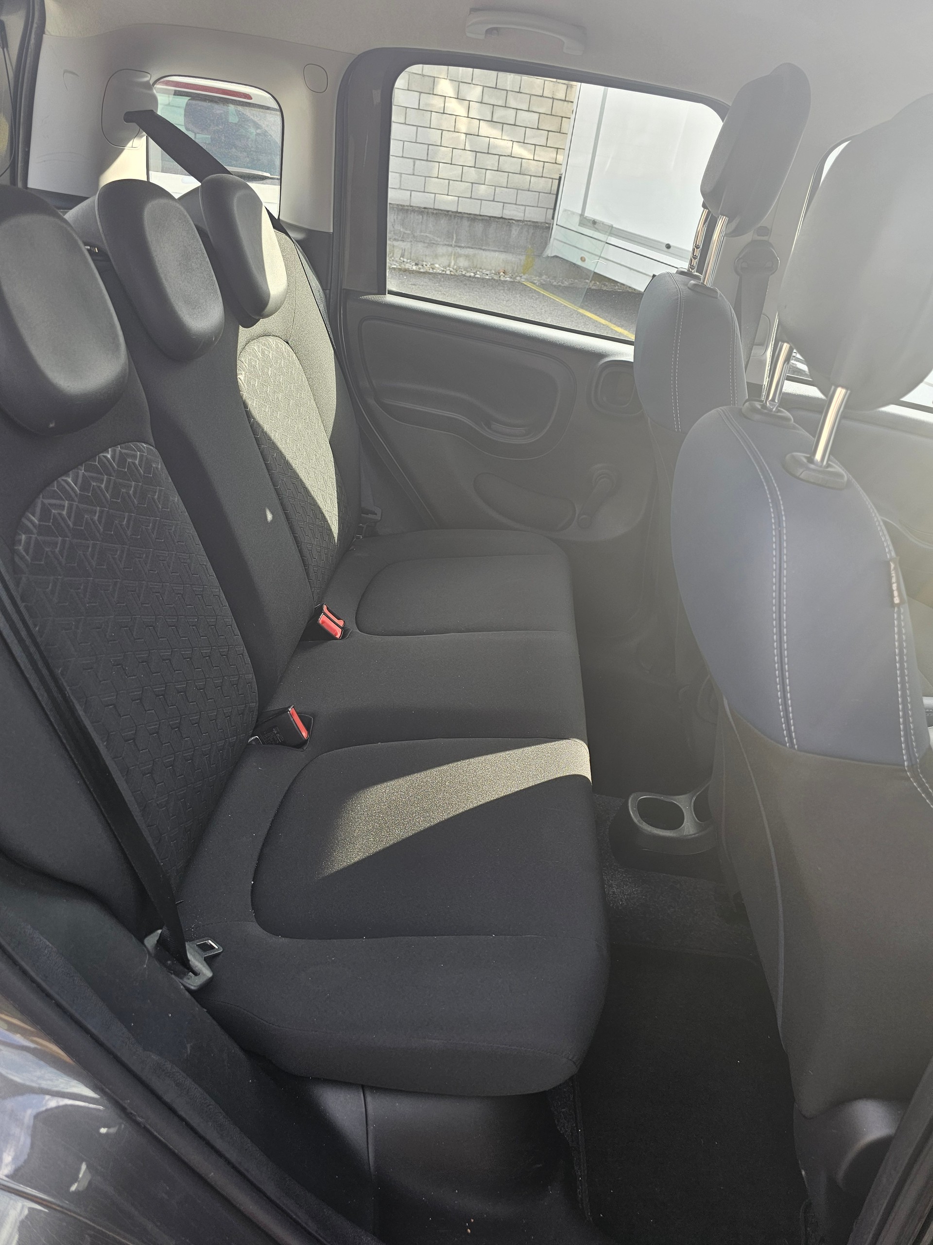 FIAT Panda 1.0 MHEV City Cross-image-8