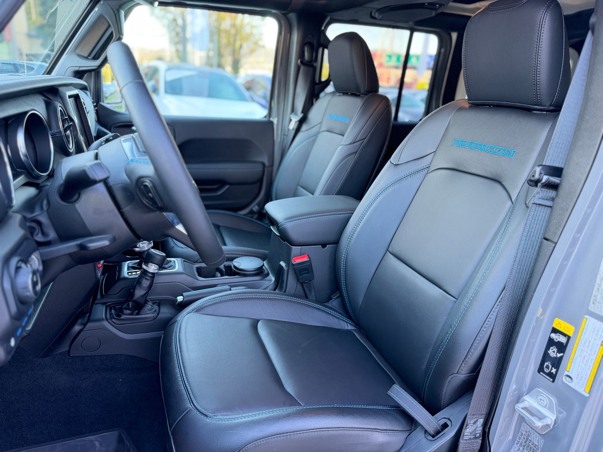 JEEP Wrangler 2.0 PHEV Unlimited Rubicon DT Automatic-image-8
