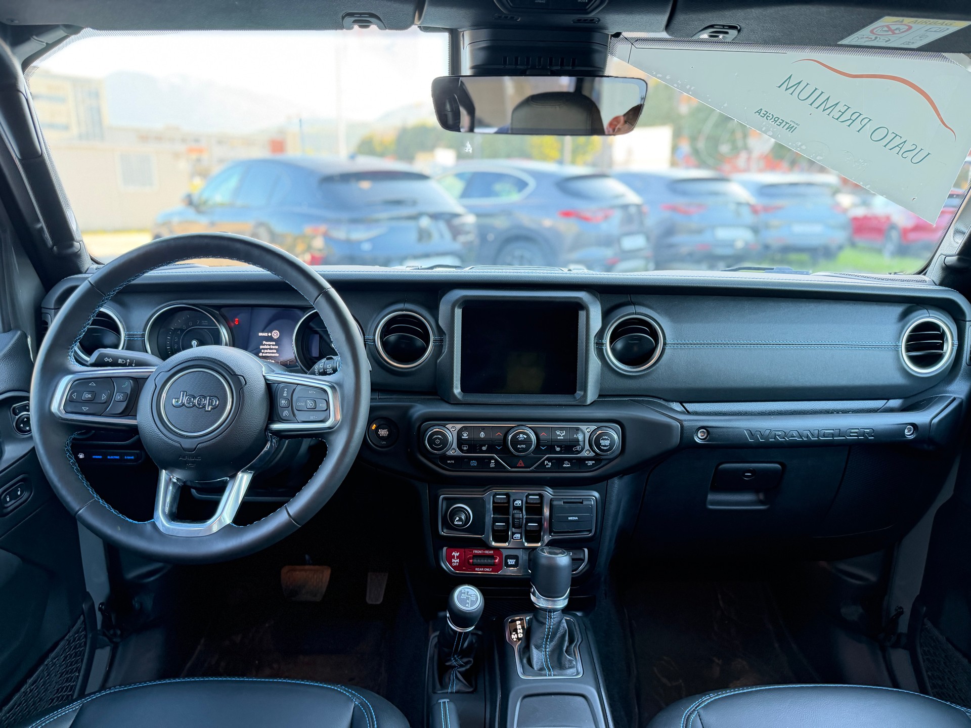 JEEP Wrangler 2.0 PHEV Unlimited Rubicon DT Automatic-image-6