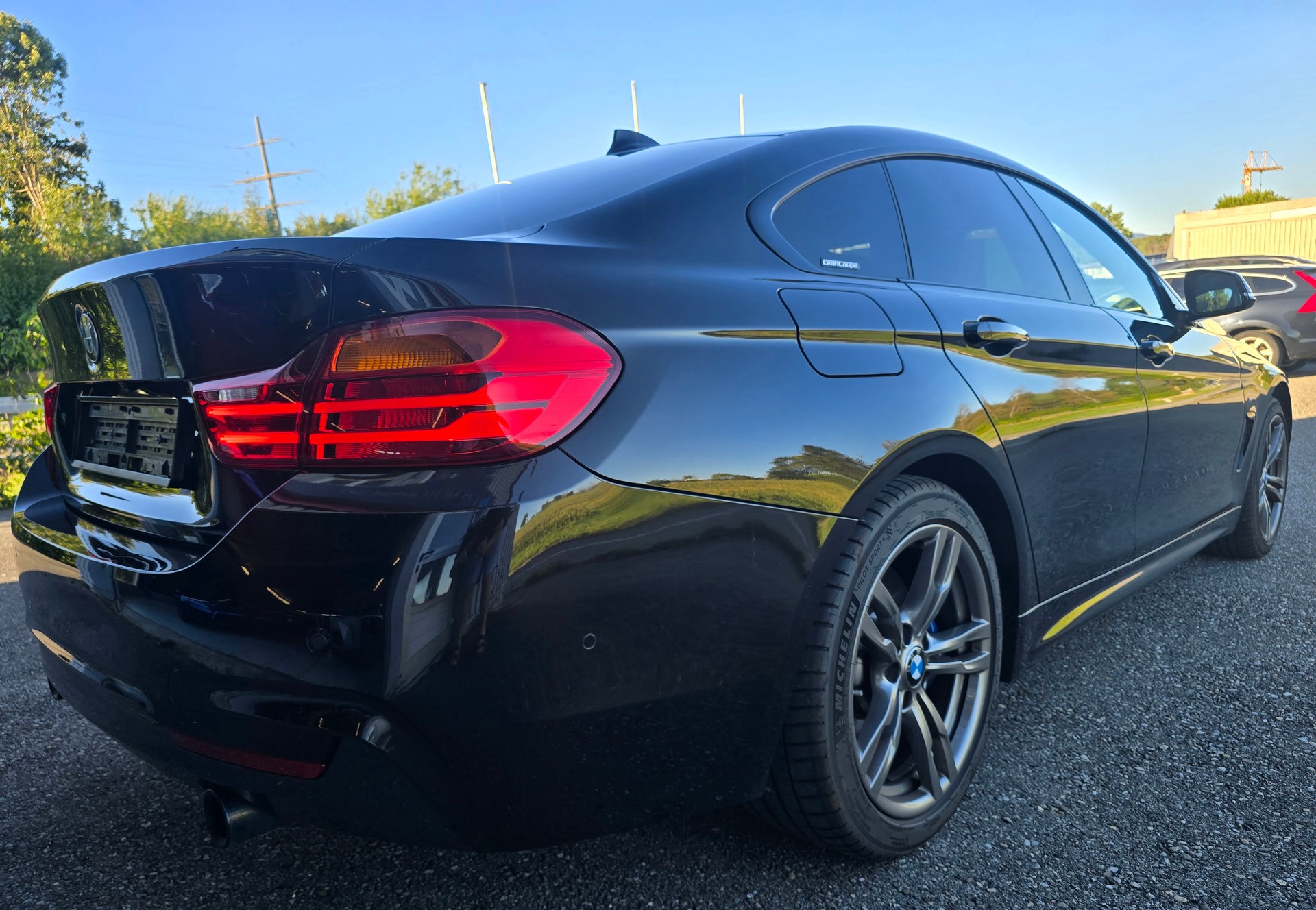 BMW 440i Gran Coupé xDrive M Sport INDIVIDUAL-image-8