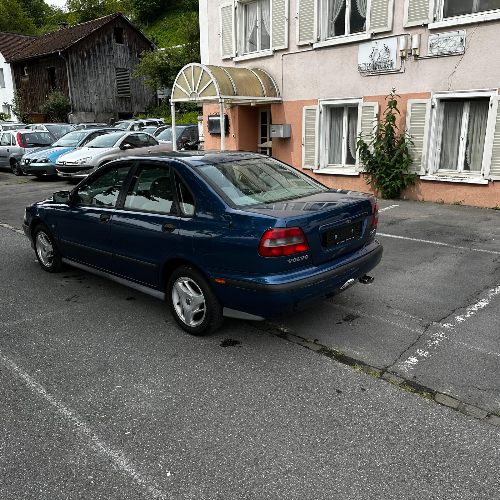 VOLVO S40 2.0-image-3