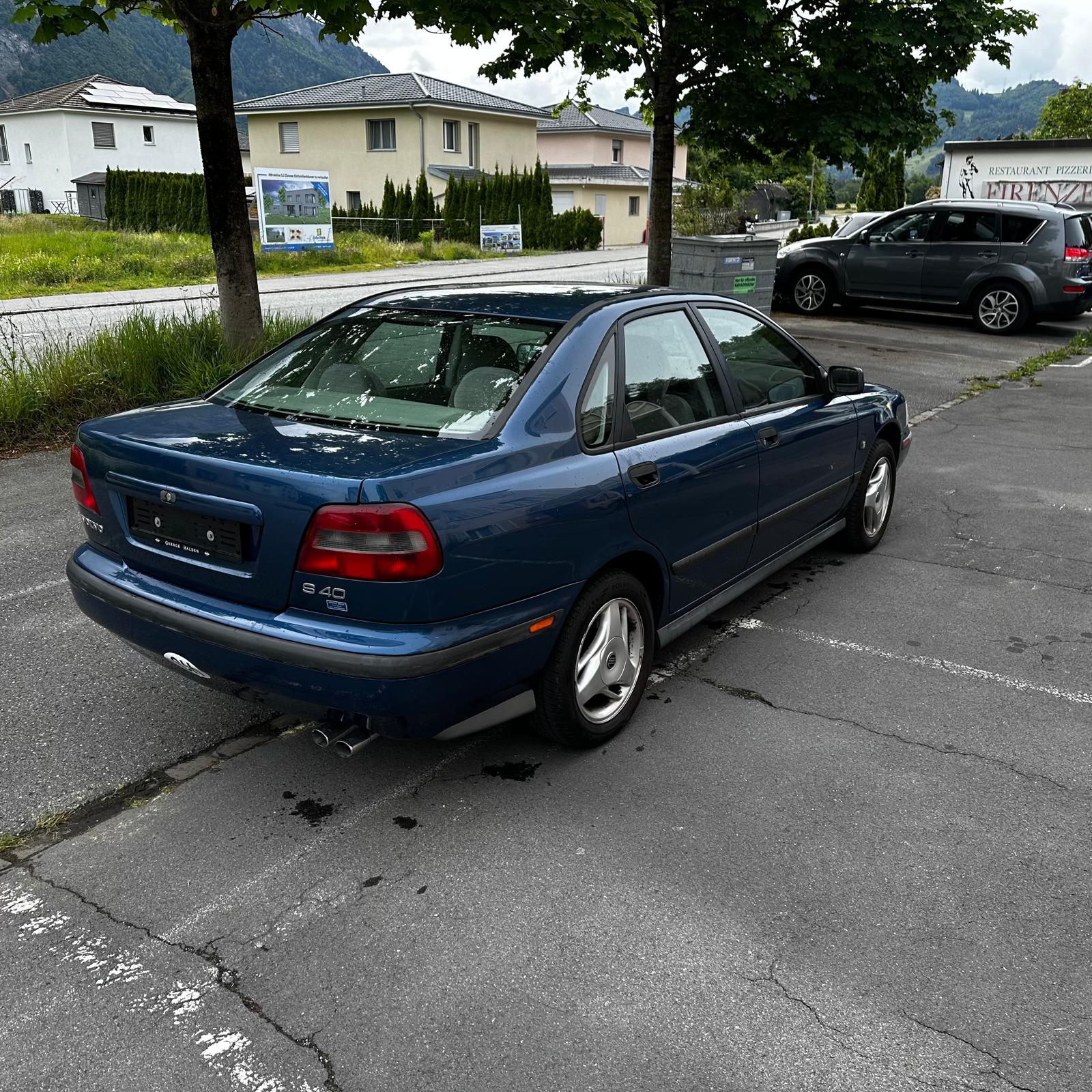 VOLVO S40 2.0-image-2