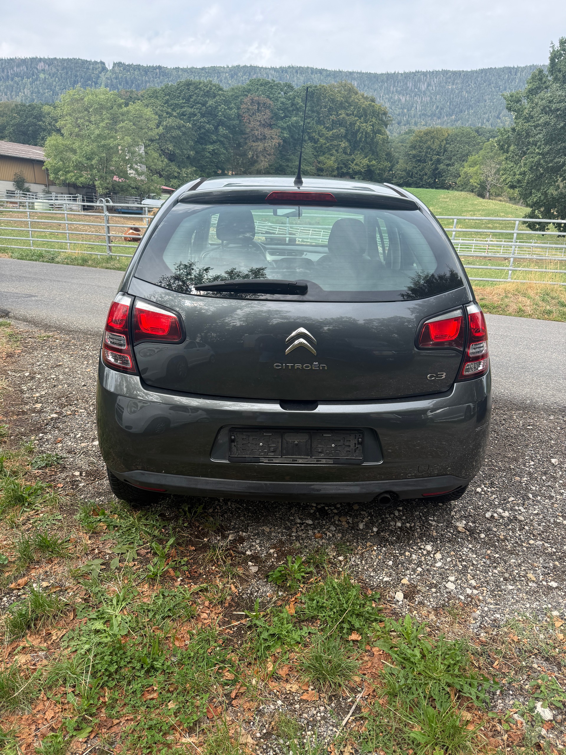 CITROEN C3 1.2i PureTech Sélection-image-3