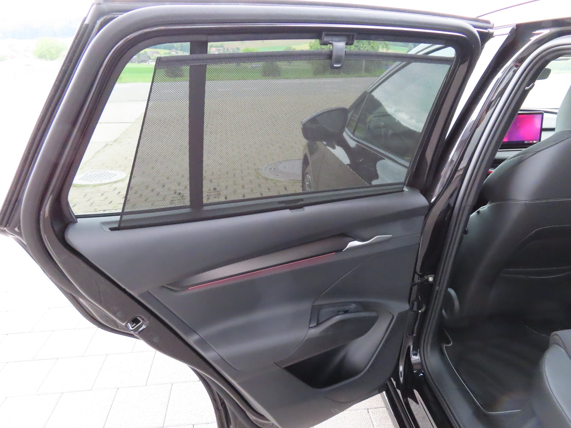 SKODA Enyaq 85x Sportline 4x4-image-13