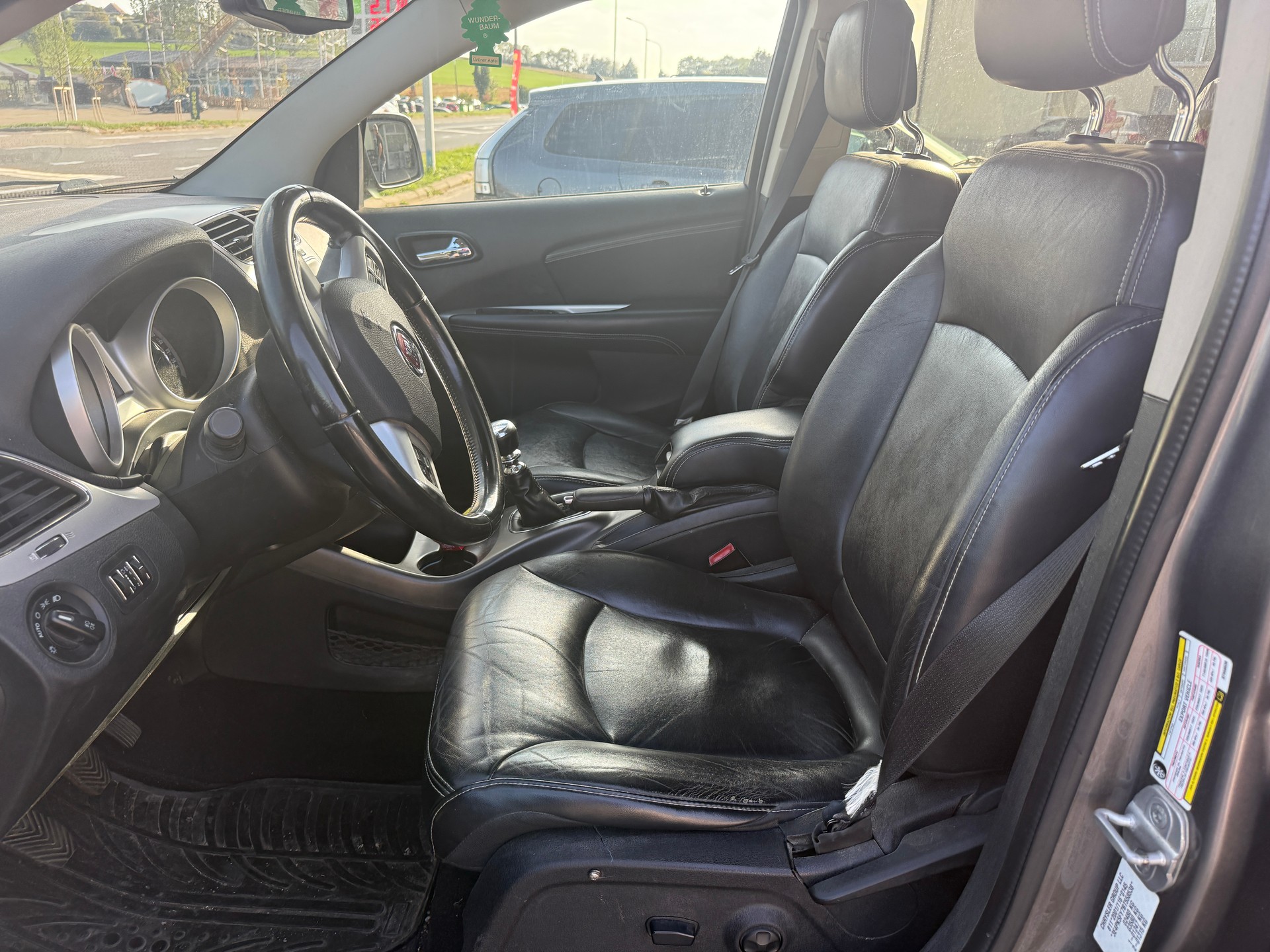 FIAT Freemont 2.0 MJ-image-10